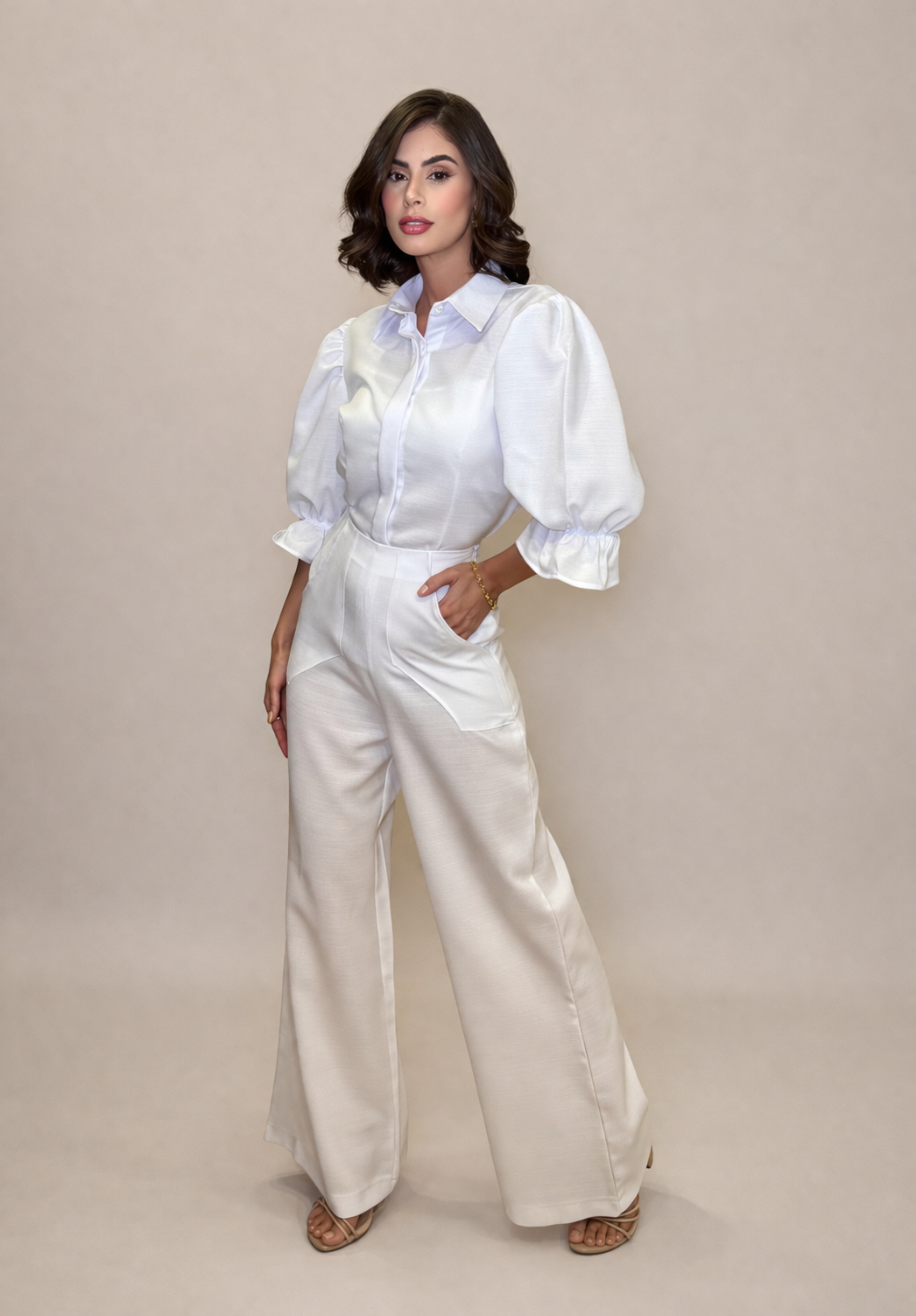 
                  
                    Cornie top | PRE-ORDEN |
                  
                